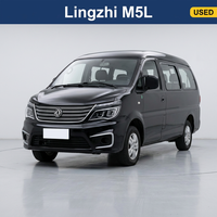 Voitures d'occasion Dongfeng Forthing Lingzhi M5L Mini-fourgon LHD Manuelle Propulsion 7/9 places 1.6L Faible kilométrage Sans accident Exportation 2017 2018