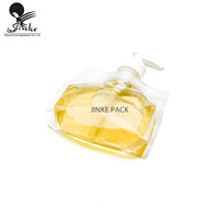 Sac d'emballage sur pied en matériau recyclé avec pompe en plastique imprimé shampoing désinfectant pour les mains et recharge de gel douche pour la lotion