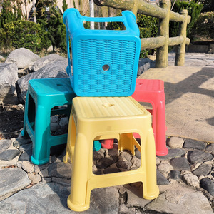 Taburete de plástico de imitación de ratán grueso de 60 cm, apilable, para el hogar, sala de estar, baño, entrada, colores mixtos - Product Image 3