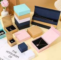 Boîte à bijoux en papier écologique, petite, personnalisée avec logo, tiroir coulissant, pour bagues, boucles d'oreilles, colliers, emballage cadeau avec plateau en mousse