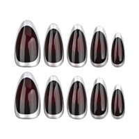 Vente en gros de faux ongles en PMMA rouge bordeaux brillant personnalisés, bordure argentée chromée, forme amande, certifiés CE MSDS, 24 pièces/paquet