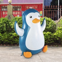 Pingouin gonflable grandeur nature personnalisé en gros, directement de l'usine - Mascotte promotionnelle accrocheuse et point photo pour événements