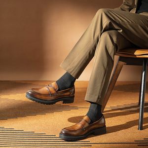 รองเท้าโลฟเฟอร์หนังแท้สีน้ำตาลคุณภาพสูงสำหรับผู้ชาย แบบผูกเชือก หัวแหลม กันลื่น ระบายอากาศได้ดี เหมาะสำหรับงานแต่งงาน ธุรกิจ สำนักงาน และโอกาสทางการ - Product Image 4