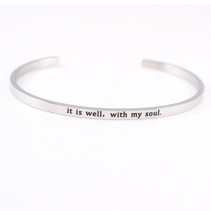 Pulsera de acero inoxidable con logotipo personalizado <span class=keywords><strong>para</strong></span> mujer, brazalete chapado en oro de 4mm - Product Image 4