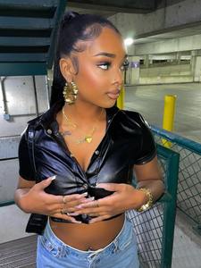 Modisches Zweiteiliges Set Aus PU-Leder – Bodycon Clubwear Für Damen – Kurze Ärmel Crop Top Outfits – Zweiteiliges Kurzes Set Für Damen - Product Image 3