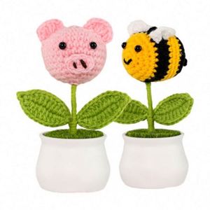 Juguete de Peluche de Conejo Tejido a Mano, Amigurumi Suave, para Bebés - Product Image 1