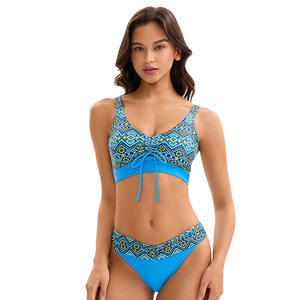 Maillot de bain une pièce sportif de style européen et américain pour femme avec découpe sexy de couleur unie New Beachwear - Product Image 1