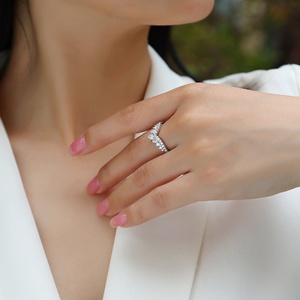 クイーンクラウンバンドリングプリンセスクラウンS925シルバーリングMoissaniteダイヤモンドゴールドメッキジュエリーウェディング女性用リング - Product Image 3