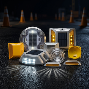 Borne de signalisation routière solaire adhésive en bitume époxy, blanche, avec éclairage LED clignotant d'avertissement, indice de protection IP68, pour zones résidentielles et scolaires - Product Image 5