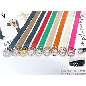 Cintura in pelle da donna con fibbia a lettera da 3,5 cm, finitura oro anticato spazzolato, stile alla moda. - Product Image 3