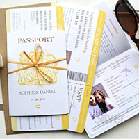 Carte d'invitation de mariage personnalisée de luxe en papier avec carte d'embarquement et ensemble d'enveloppes d'invitation de mariage