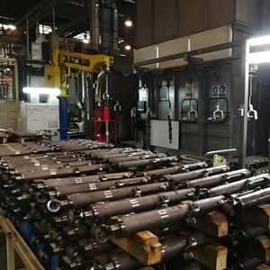 กระบอกไฮดรอลิกของรถขุด แขนบูม บุ้งกี๋ 400309-00134 400309-00134A 400309-01084A 400309-01084B สำหรับ <span class=keywords><strong>Doosan</strong></span> DX210/<span class=keywords><strong>DX225LCB</strong></span> - Product Image 4