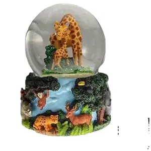 Giraffe & Wild Jungle Animals Snow Globe - Sculptured Resin Water地球儀格安価格スノードーム