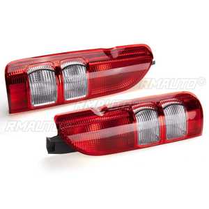 Feu arrière gauche/droit sans faisceau de câblage, ampoule de frein et de marche arrière pour Toyota Hiace Commuter 2005-2019 - Product Image 3