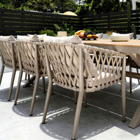 Ensemble de table et chaises d'extérieur moderne, léger, imperméable, en corde tressée à la main, avec plateau en bois plastique, pour villa, patio, salon.