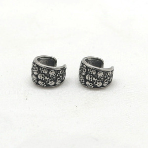 Pendientes de plata tibetana con forma de calavera yunnique para hombres y mujeres, estilo Punk, no requiere perforación, diseño geométrico, joyería de moda - Product Image 3