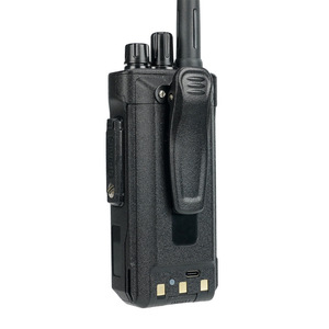 Talkie-walkie numérique Ailunce DMR UV double bande Bluetooth étanche avec casque et batterie rechargeable - Product Image 3