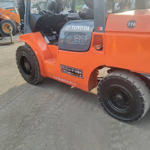 Montacargas TCM FD30 Usado de 10 Toneladas 4X4 Diésel para Construcción, Buena Calidad, Segunda Mano, Buen Rendimiento, Precio Económico - Product Image 4