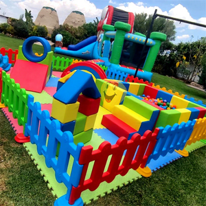 Équipement de zone de <span class=keywords><strong>jeux</strong></span> souple et coloré, maison de <span class=keywords><strong>jeux</strong></span> pour bébé, fosse à balles en matériau souple, château gonflable pour fête - Product Image 1