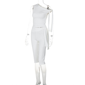 ชุดเซ็ต 2 ชิ้น รุ่น GX16570 ซัมเมอร์ 2024 สไตล์เซ็กซี่ หวานๆ สตรีทแวร์ แฟชั่นเสื้อผ้าผู้หญิง เสื้อแขนกุดทรงไม่สมมาตรและกางเกงขายาว - Product Image 4