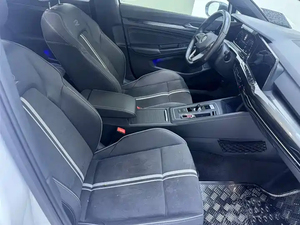 VW <span class=keywords><strong>Golf</strong></span> 280TSI R Line <span class=keywords><strong>2021</strong></span> Turboalimentado, Dos Ruedas Motrices, Hatchback, Gasolina, Automático, Sin Accidentes, Suministro Directo de Fábrica B2B - Product Image 5