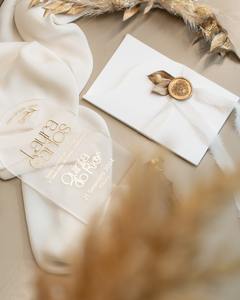 Enveloppe à moitié pliée personnalisée en forme d'arche ou de rectangle de luxe feuille d'or carte d'invitation de mariage en acrylique d'Europe - Product Image 1