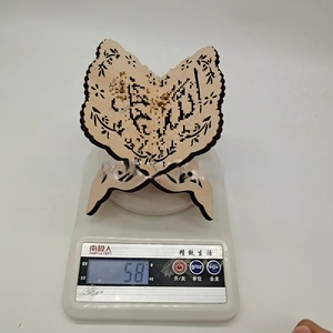 Muslimischer Eid Ramadan Mubarak Holzgravierter Heiliger Koran Präsentationsständer Umweltfreundliche Islamische Heimdekoration - Product Image 2