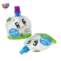 Sac en forme de doypack sepcial de papier d'aluminium personnalisé sac d'emballage de jus de yaourt en gelée de poche de bec de lait debout