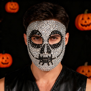 Masque de clown Changmei orné de strass, masque de fête DIY scintillant pour concerts et événements de mode - Product Image 1