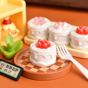 Mini Pastel <span class=keywords><strong>de</strong></span> Fresa, Juguete <span class=keywords><strong>de</strong></span> Comida en Miniatura, Postre <span class=keywords><strong>de</strong></span> Resina, Accesorios para Manualidades, Adornos Creativos para Escritorio - Product Image 1