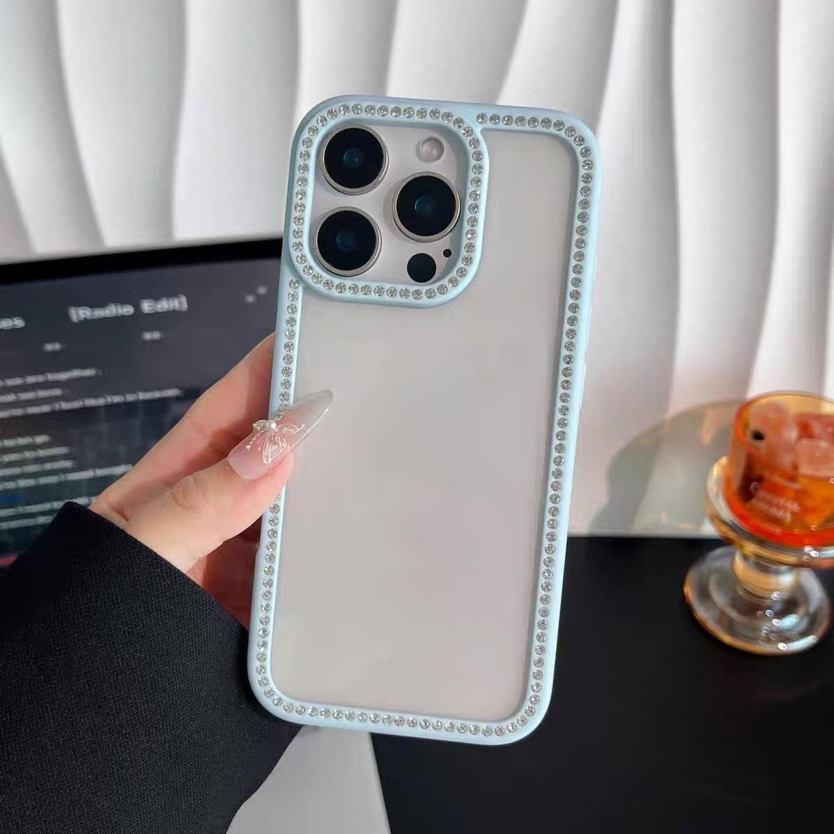 สีเขียวอ่อน