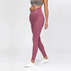 2024 Venta caliente fitness yoga pantalones fábrica al por mayor OEM mujeres sin costuras yoga desgaste polainas