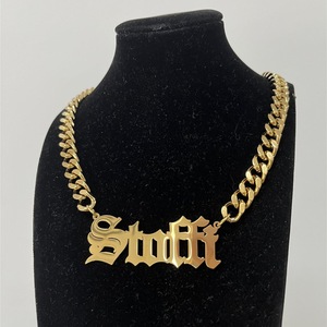 CAIOOCHE <span class=keywords><strong>Collana</strong></span> con Ciondolo <span class=keywords><strong>Personalizzabile</strong></span> in Acciaio Inossidabile con Lettera 8mm per Uomo e Donna - Product Image 2