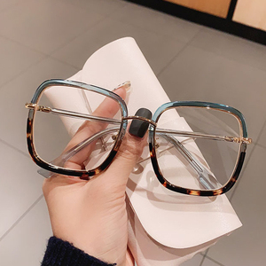 6137 <span class=keywords><strong>2022</strong></span> vente chaude anti blue ray jeu d'ordinateur lunettes cadres lunettes lunette de soleil léopard tr90 lunettes de lumière bleue - Product Image 1