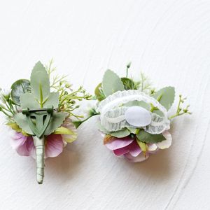 Boutonnière di Rose Artificiali in Stile Coreano Bianco per Sposa, Damigella, Sposo, Affari, San Valentino, Origine Henan, Cina - Product Image 6