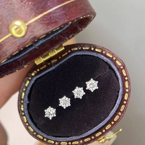 Xinfly Hot Sale PT950 Platinum Stud <b>Earrings</b> 100% Real Natural Diamonds Timeless Elegant Daily Formal Occasions <b>Top</b> Selling - Product Image 1