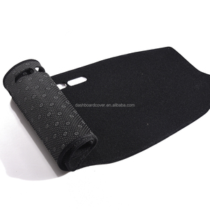 Thời trang mới xe Bảng điều khiển Bìa Non-Slip <span class=keywords><strong>Dash</strong></span> <span class=keywords><strong>Board</strong></span> Mat Pad cho TOYOTA etios - Product Image 2