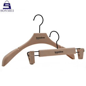 Sang Trọng Váy Màu Hồng Móc Áo Đặt Tùy Chỉnh Nhung Quần Áo Móc Áo - Product Image 1