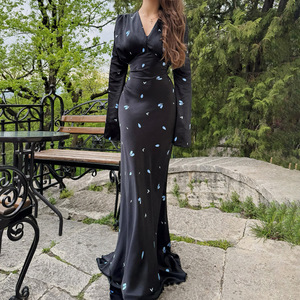 Abito Lungo Elegante da Donna in <span class=keywords><strong>Raso</strong></span> Stampato con Scollo a V e <span class=keywords><strong>Maniche</strong></span> <span class=keywords><strong>Lunghe</strong></span>, Stile Europeo e Americano, Nuova Collezione Primavera-Autunno - Product Image 3