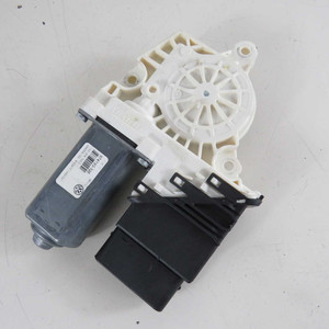Motore alzacristalli posteriore sinistro Volkswagen Passat Mk6 (43170 C-19-D-14) - Product Image 1