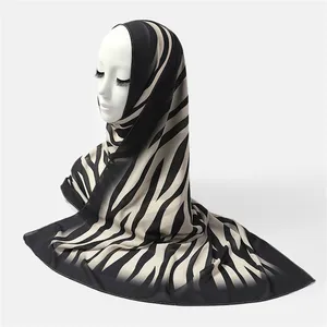 2023珍珠雪纺平纹针织棉水钻迪拜时尚阿拉伯黑色马来西亚皱纹头巾穆斯林围巾