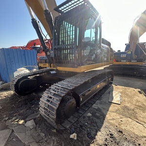 Excavatrice CAT 336D L de 36 tonnes, prête pour les travaux en altitude, adaptée aux routes de montagne et aux projets de ponts - Product Image 3