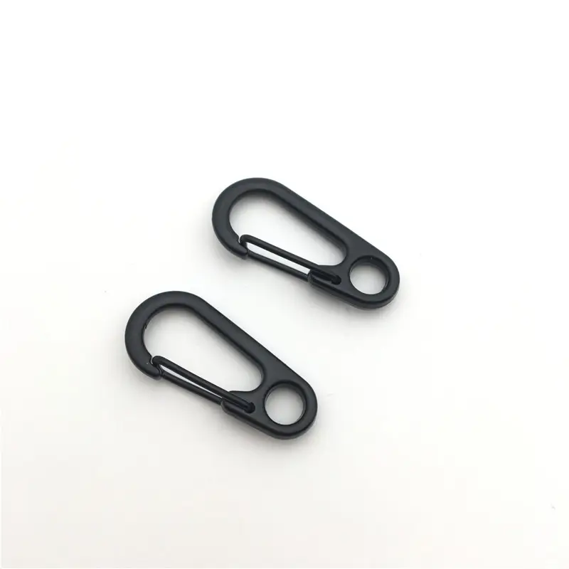 โลหะขนาดเล็กสีดำหัวเข็มขัดฤดูใบไม้ผลิ Snap Hook Carabiner