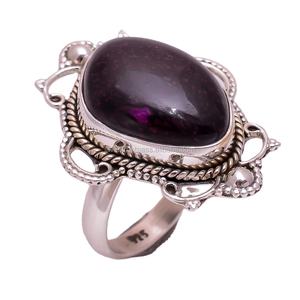Anillo Clásico de Boda para Mujer, Plata de Ley 925, con Gema de Sugilita Natural, Engaste en Bisel, Hecho a Mano, Joyería Fina - Product Image 1