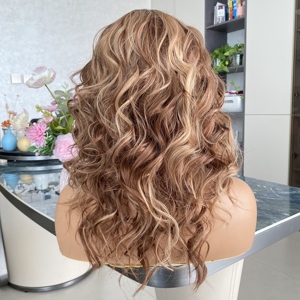 Perruque Lace Frontale 13x6 en Cheveux Synthétiques, Boucles Serrées Caramel Mèches Blondes, Offre Spéciale pour Femmes Noires - Product Image 5