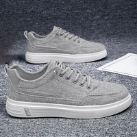Chaussures pour hommes Printemps 2024 Nouvelles chaussures de sport et décontractées en tissu Chaussures de travail en toile pour hommes Semelle plate en lin pour hommes