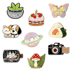 Broches en émail dur en gros, motifs mignons de dessins animés, aliments, animaux, plantes, épingles de revers en alliage de zinc, broches métalliques <span class=keywords><strong>pour</strong></span> sacs à dos et vêtements, décoration OEM - Product Image 2