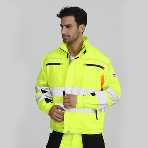 Chaqueta de Seguridad XK de Alta Visibilidad con Costuras Reforzadas, Grado Profesional para Uso Industrial - Product Image 2
