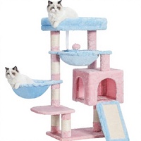 Structure d'escalade pour chat en bois intégrée avec griffoir en sisal, plateforme de saut, design minimaliste, exportation en carton