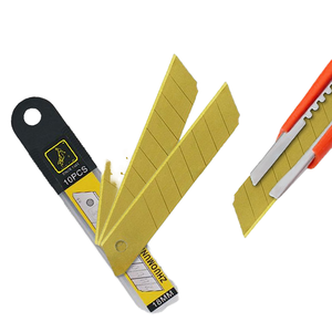 Lames de couteau utilitaire en titane à segmentement 13 segments, bord rectifié de précision, trou de montage standard, 10/50/100 pièces, OEM en vrac - Product Image 1